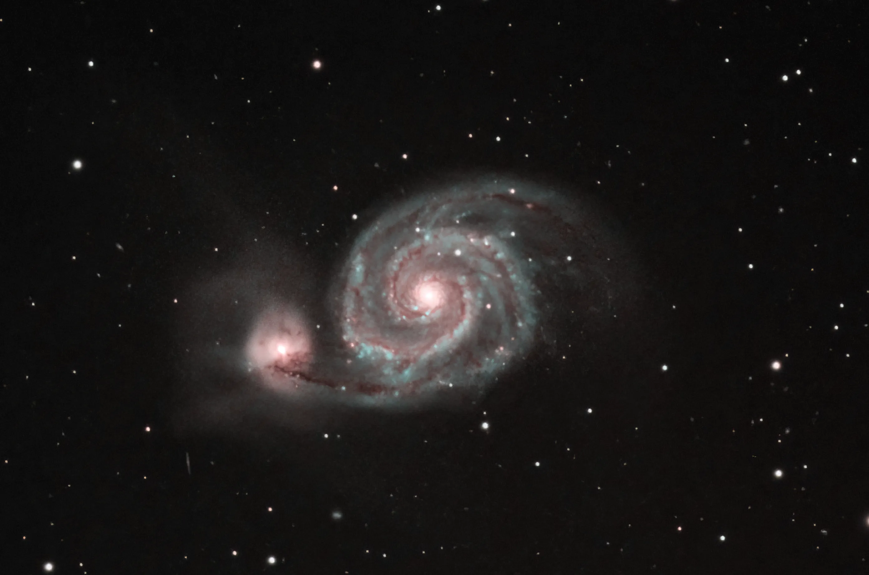 M51 galaxy astrophoto by Richard Harris zoomed in.