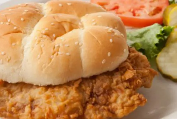 Fried Chicken Sandwich, Grillos Cafe, Marshfield MO.