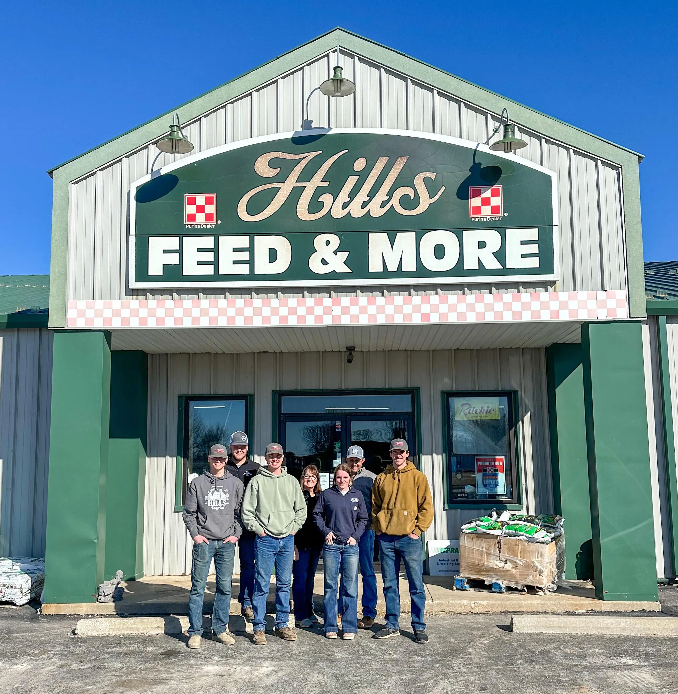 Hills Feed and More is dedicated to bringing you the very best in customer service and agriculture products.