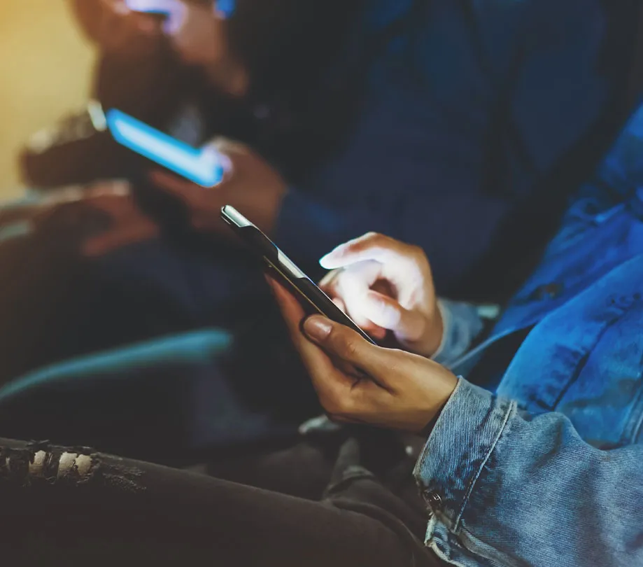 5 signs your business needs a mobile app