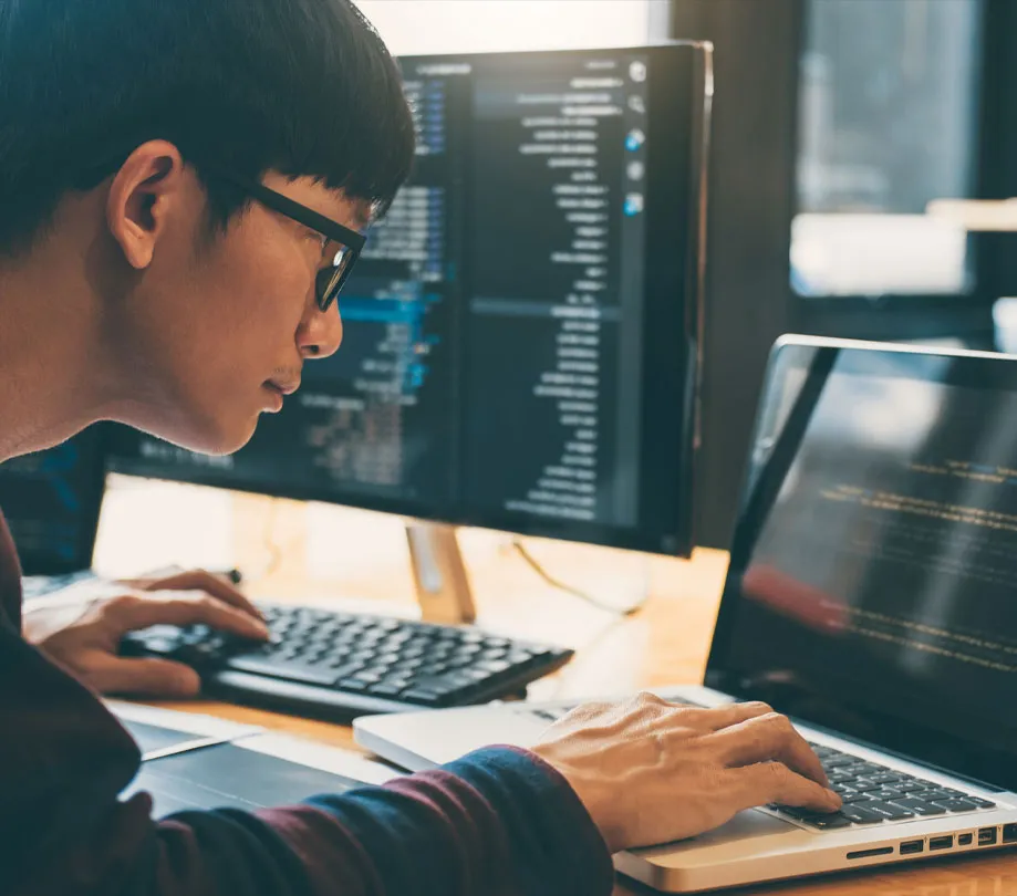 Human Programmer Outperforms AI in Global Coding Championship